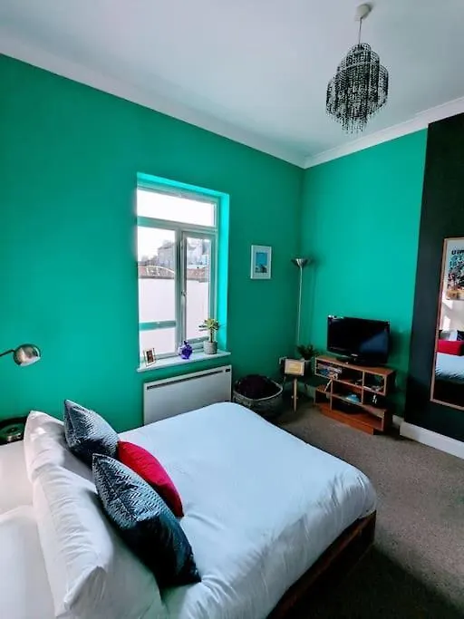 Central Brighton Studio By The Beach 0*,  United Kingdom