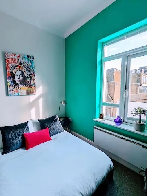 Central Brighton Studio By The Beach Apartment